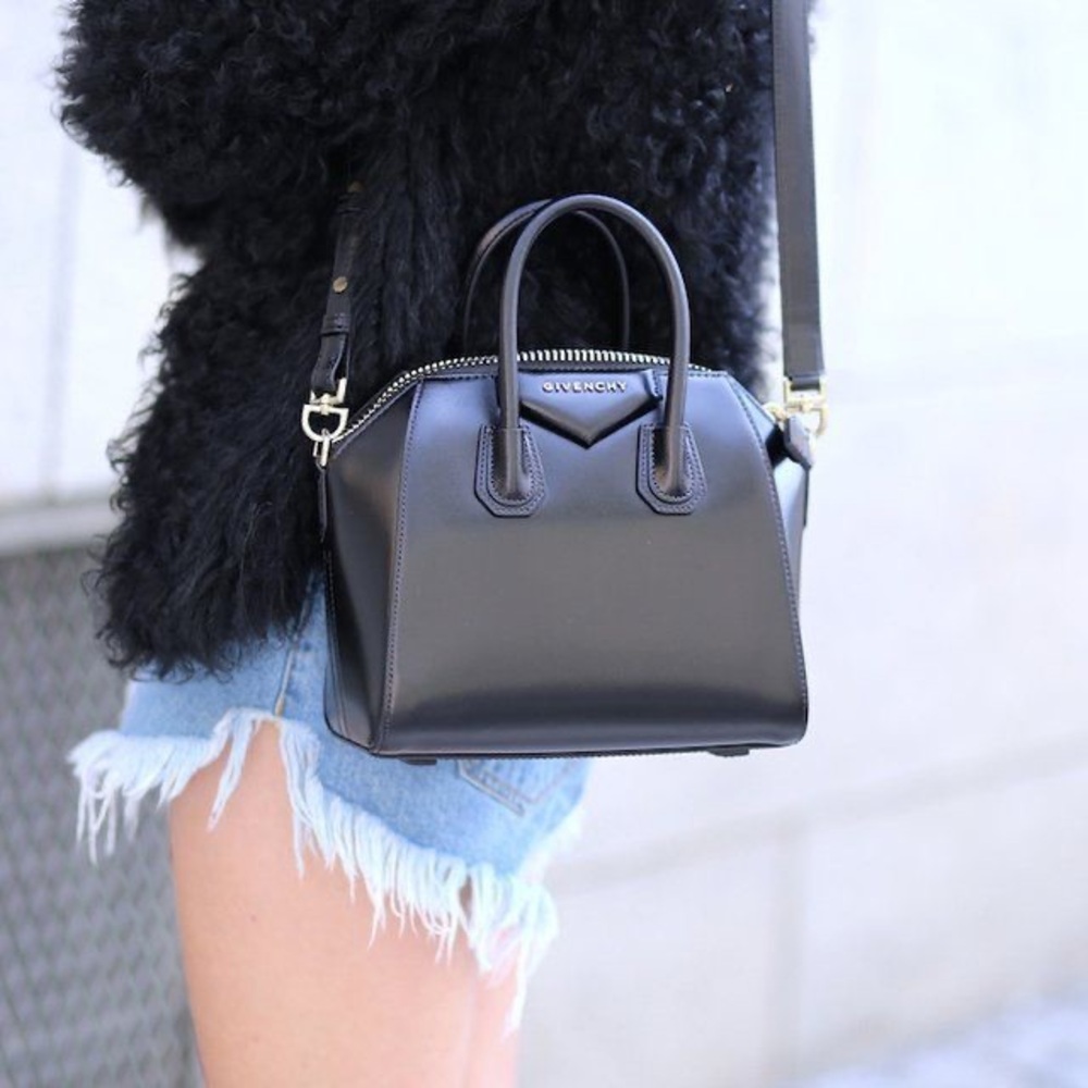 Givenchy Black mini Antigona smooth leather